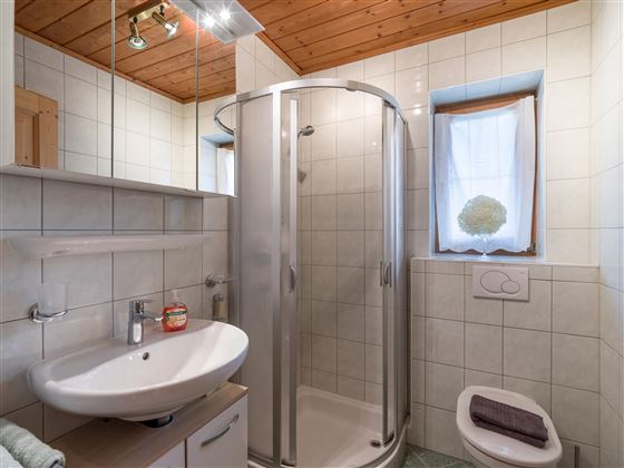 Peternhof_Zuhaus_Klausen_7_Kirchberg_Badezimmer