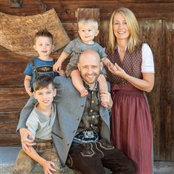Fam
