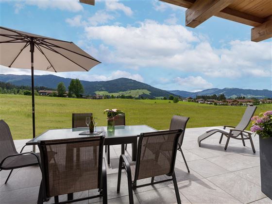 Reh4_Appartement_Ried_46a_Westendorf_Terrasse