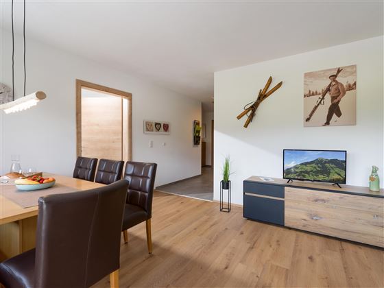 Reh4_Appartement_Ried_46a_Westendorf_Wohnraum_1