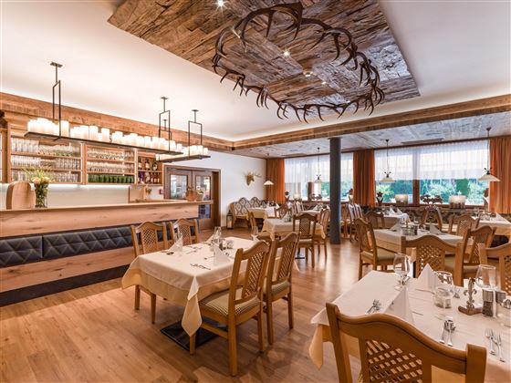 Restaurant-Bar