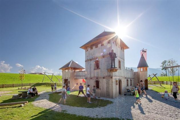 rItterspielplatz