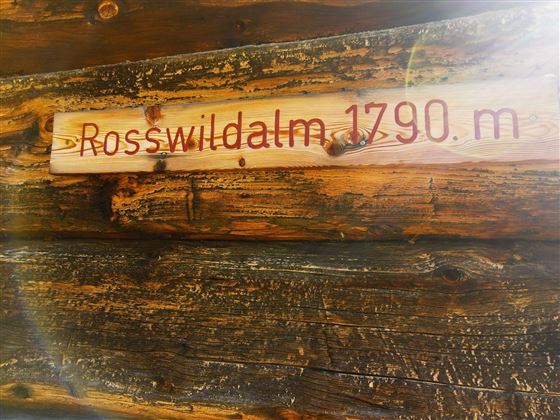 Rosswildalm Schild Detail