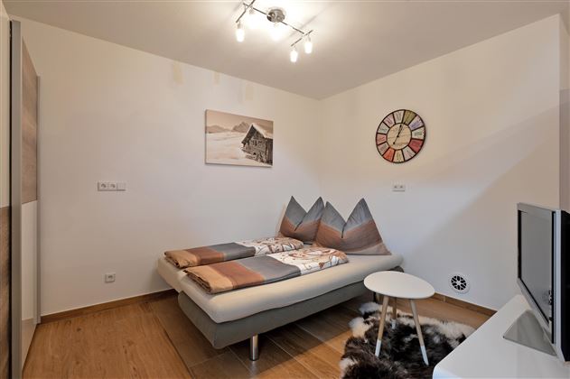 Schlafbereich - neues Boxspringbett