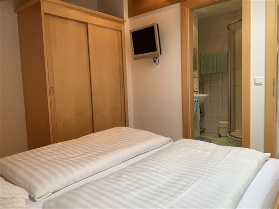 Schlafzimmer 4.2