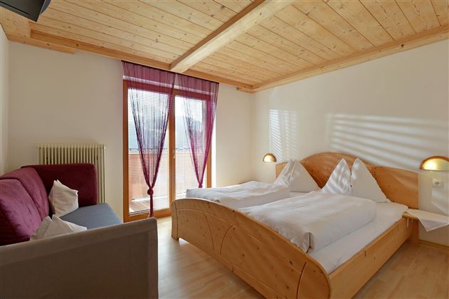 Schlafzimmer 2