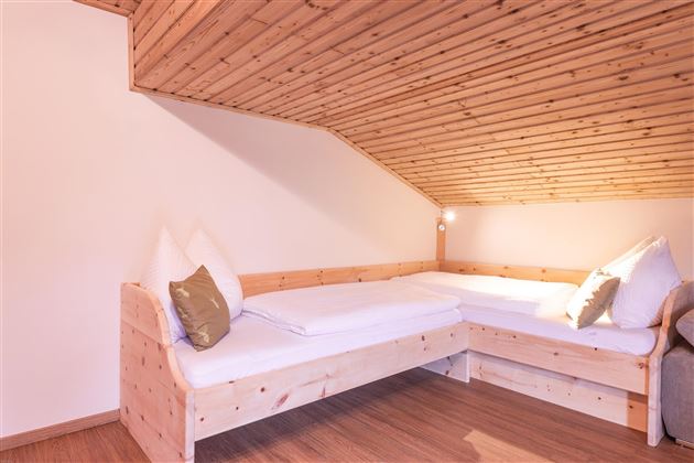 Schlafzimmer 3