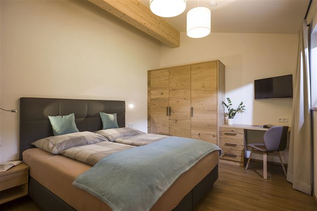 Schlafzimmer App. 1
