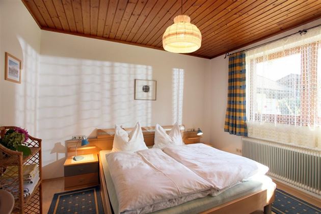 Schlafzimmer1