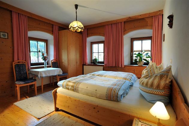 Schlafzimmer1