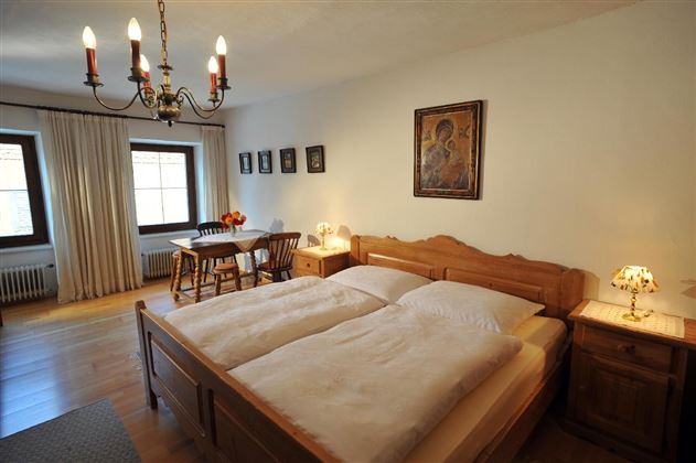Schlafzimmer1
