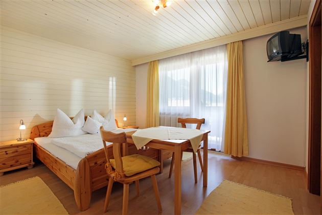 Schlafzimmer2