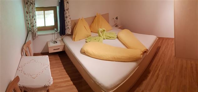 Schlafzimmer2