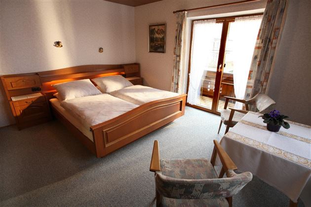 Schlafzimmer2