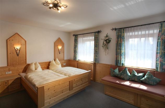 Schlafzimmer3