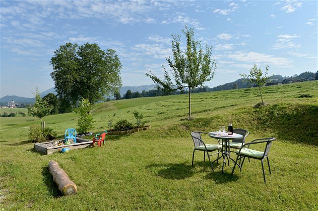 Selbstversorgerhütte-Plafing-Ebbs-Plafing-3-Garten