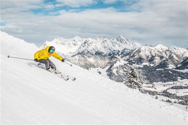 skifahren-in-den-kitzbueheler-alpenÂ©mirjageheye5