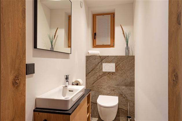 Sonnen_Chalet_Kirchberg_NV_Appartements_08_202_WC