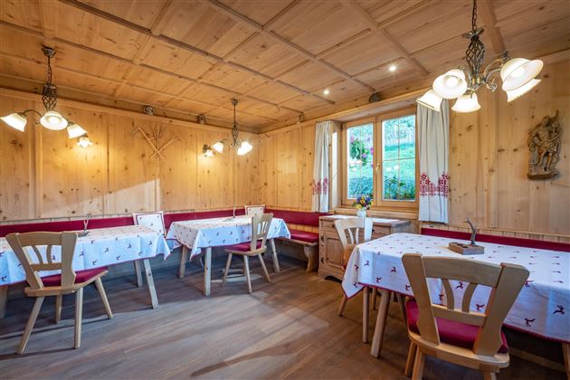 Stube neu