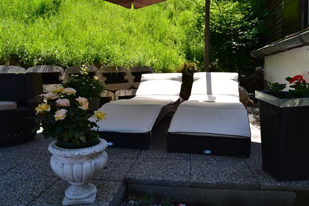 Terrasse mit Liegebetten