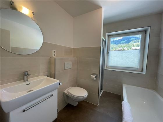 Therese 400 Badezimmer