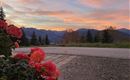 Abendstimmung vor dem Haus