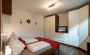 Appartement 1, Schlafzimmer