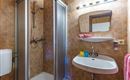 Badezimmer 3-Bett