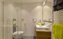 Badezimmer 2