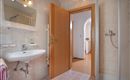 Badezimmer 1