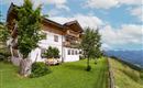 Ferienwohnung Tenn auf der Hohen Salve. Winter wie Sommer ideal für Familien mit Kindern - unmittelbare Liftnähe zur Hohen Salve und herrlicher Blick über die Kitzbühler Alpen inklusive.