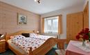 Haus-Marblingerhoehe-Appartement Schlafzimmer