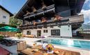 Hotel Eggerwirt Pool Terrasse