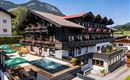 Hotel Eggerwirt Sommer Ansicht Pool