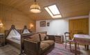 Schlafzimmer 5