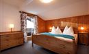 Schlafzimmer1