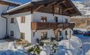Stammhaus Gamper Seitenansicht Winter