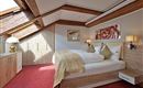 suite-schlafzimmer-ansicht-hotel-kufsteinerhof