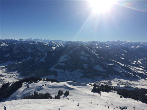 Unterwegs mit den Skiern