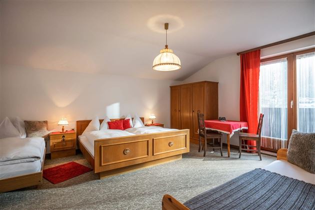 Vierbettzimmer