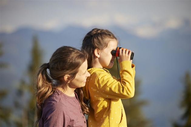 Wandern Familie (c) Simon Hausberger