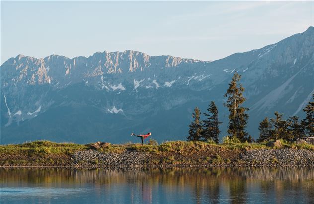 wilder-kaiser-aktive-erholung-yoga-astbergsee-somm
