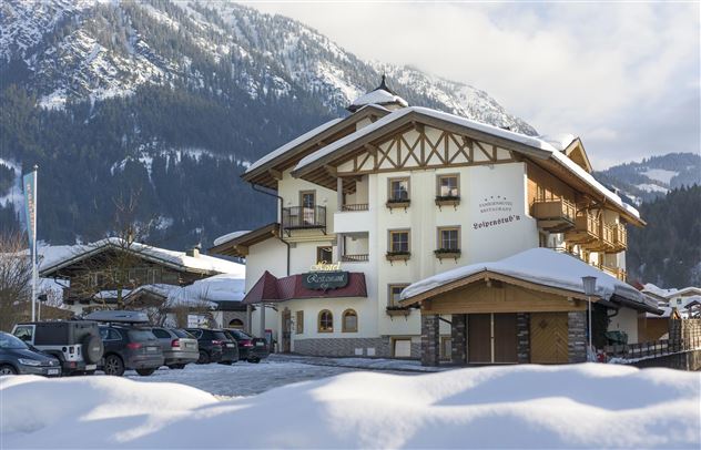 Winteransicht Hotel Loipenstubn