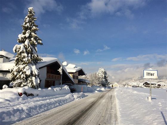 Winterbild vom Haus
