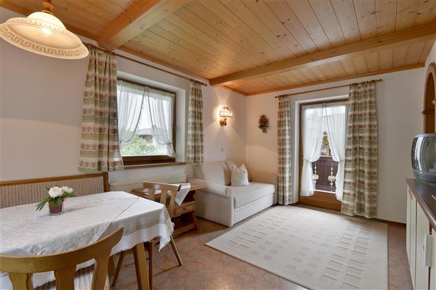 Wohnzimmer 1