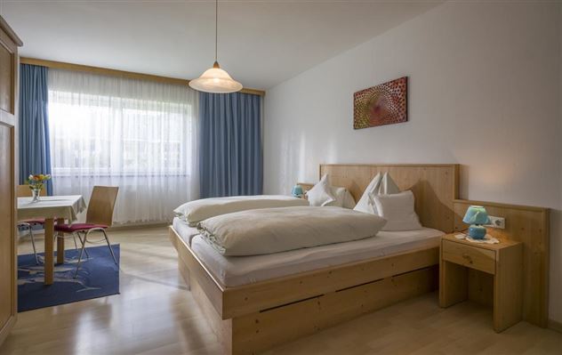 Zimmer neu